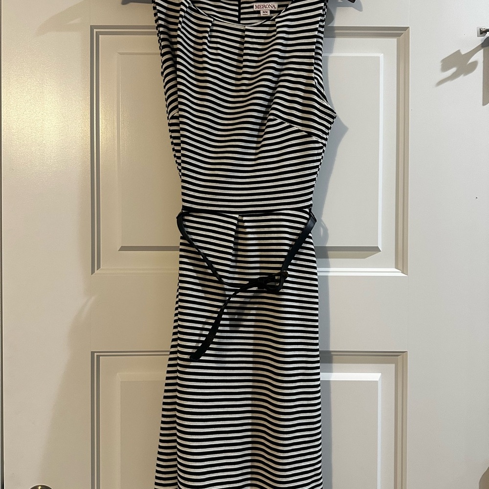 Merona Black and White Sheath Dress Sleeveless Scoop Neck Midi